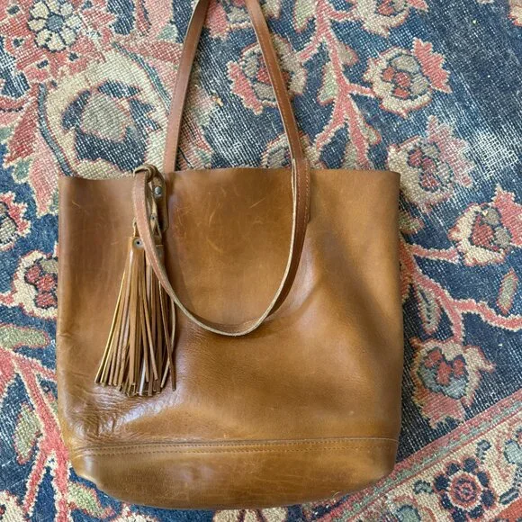 Leather Tote by Arc Of A Diver - Picture 7 of 10